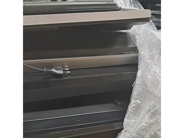 Partij beeldschermen, o.a. sharp/samsung, o.a. lc-45gd1e/ue40d5000 - afbeelding 2 van  11