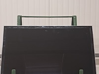 Partij beeldschermen, o.a. sharp/samsung, o.a. lc-45gd1e/ue40d5000