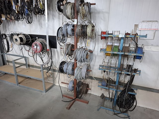 Partij bekabeling - afbeelding 1 van  14