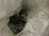 Partij bekisting vleugelmoeren met draadstangen - afbeelding 6 van  6