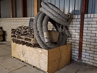 Partij bekistingsmateriaal en drainageslang - afbeelding 3 van  8
