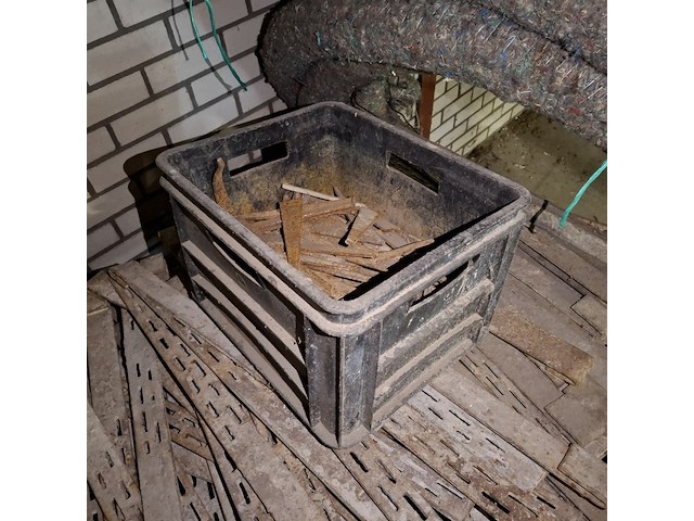 Partij bekistingsmateriaal en drainageslang - afbeelding 6 van  8