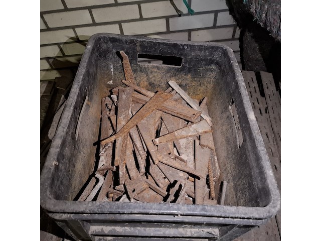 Partij bekistingsmateriaal en drainageslang - afbeelding 7 van  8