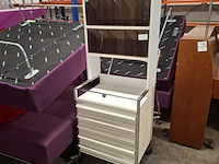 Partij belcellen en treinbanken, o.a. orangebox - afbeelding 6 van  9