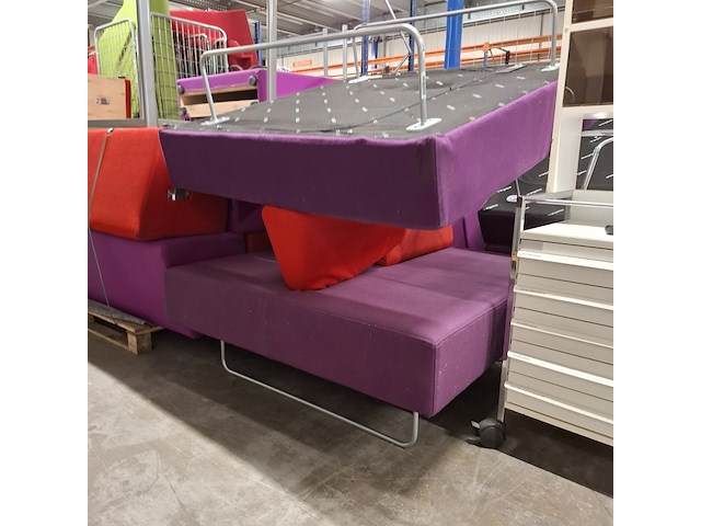 Partij belcellen en treinbanken, o.a. orangebox - afbeelding 9 van  9