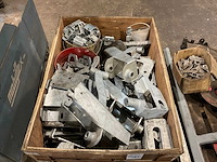 Partij bemesteronderdelen - afbeelding 2 van  4