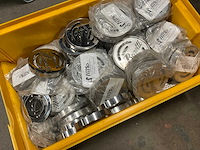 Partij benetti logo’s - afbeelding 3 van  3