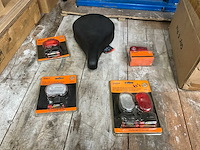 Partij benson fietsonderdelen - afbeelding 1 van  8