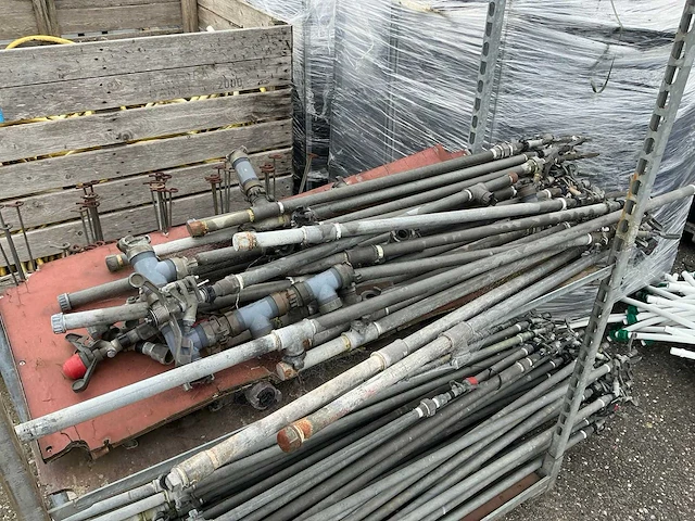 Partij beregeningsapparatuur - afbeelding 6 van  13