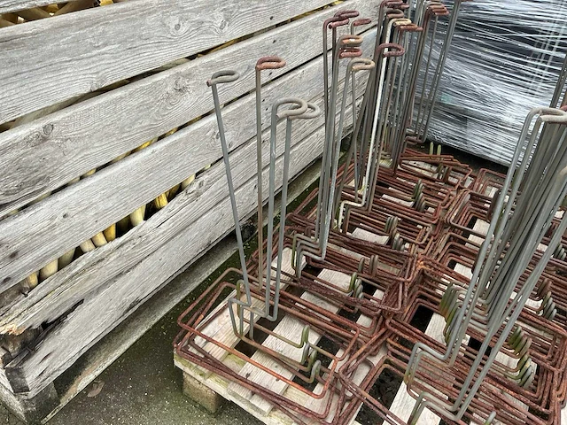 Partij beregeningsapparatuur - afbeelding 11 van  13