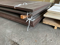 Partij berken betonplex antislip en glad 1530x3050 mm - afbeelding 2 van  4