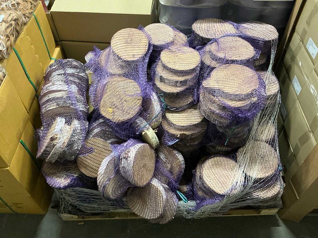 Partij berkenschijven ø18-23/d3cm (35x) - afbeelding 1 van  3