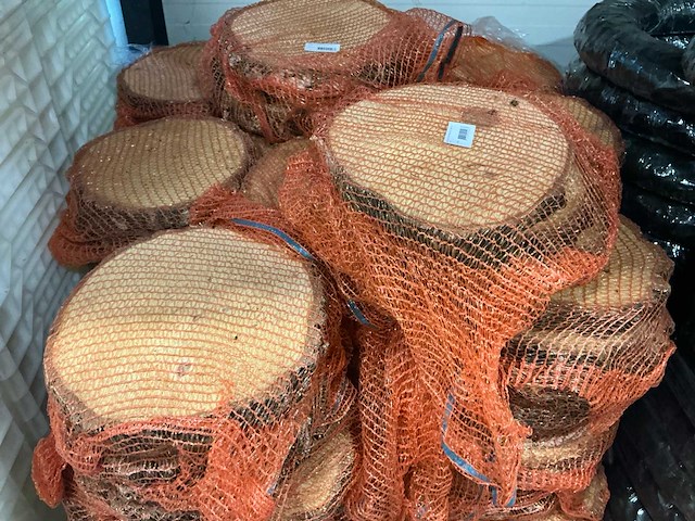 Partij berkenschijven diameter 28-32/d3cm (50x) - afbeelding 2 van  3