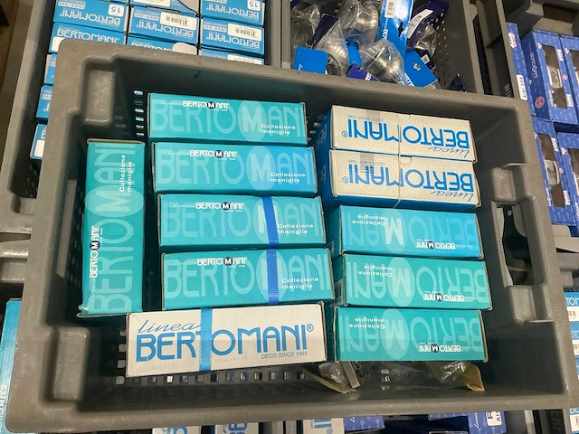 Partij bertomani deurbeslag - afbeelding 4 van  5