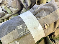 Partij beschermende legerkleding - afbeelding 3 van  4