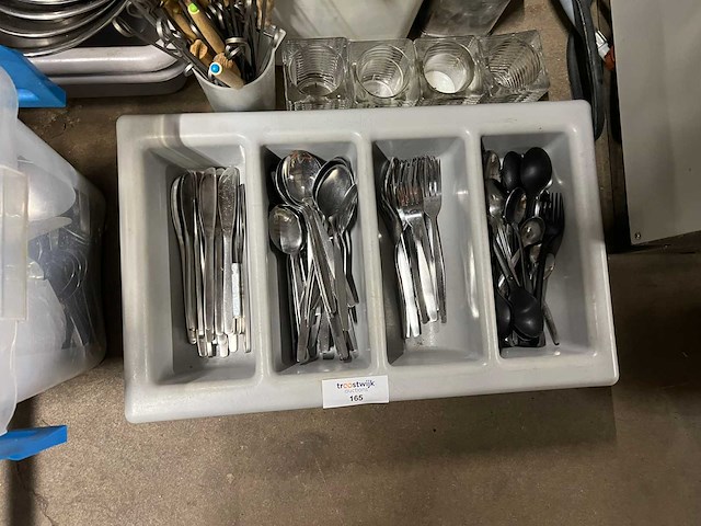 Partij bestek en diverse - servies, glaswerk en bestek - afbeelding 5 van  5