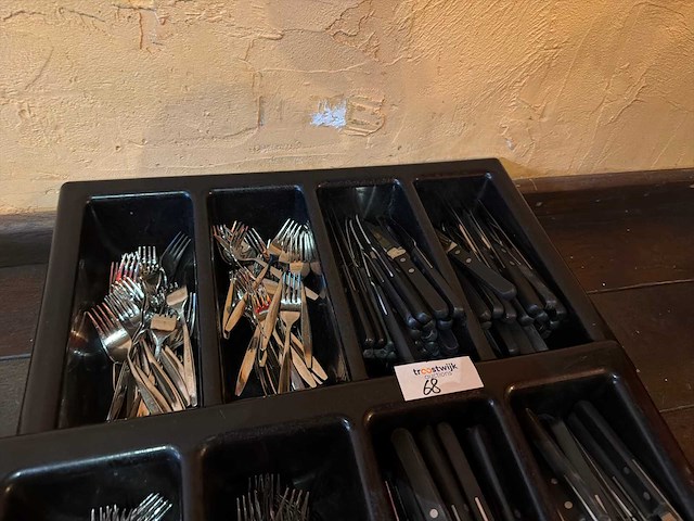 Partij bestek in bestek bak - afbeelding 3 van  3