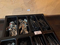 Partij bestek in bestek bak - afbeelding 3 van  3