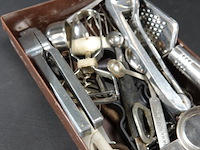 Partij bestek in plastic bak - afbeelding 3 van  5