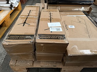 Partij besteksets, laptoptafels en kapstokken living nine - afbeelding 6 van  8