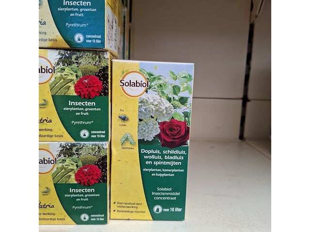Partij bestrijdingsmiddelen solabiol - afbeelding 4 van  8