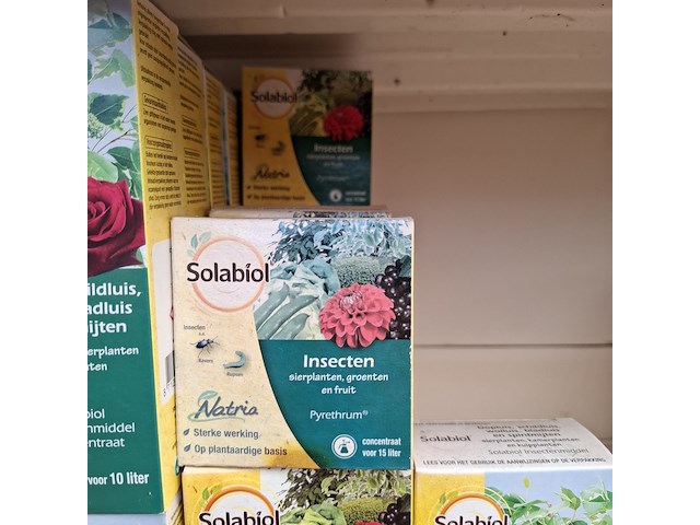 Partij bestrijdingsmiddelen solabiol - afbeelding 6 van  8