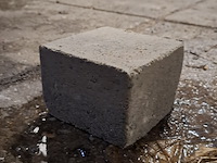 Partij beton dekkingsblokjes - afbeelding 8 van  9