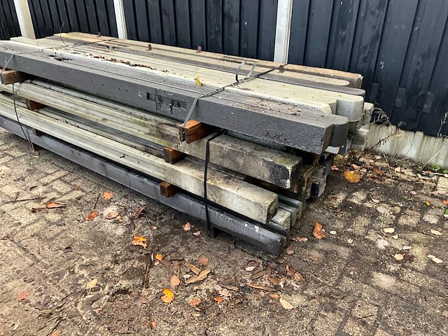 Partij beton sleufpalen - afbeelding 4 van  9