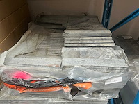 Partij beton steen - afbeelding 2 van  3