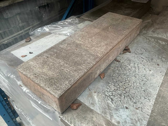 Partij beton tegels 60cm - afbeelding 3 van  3