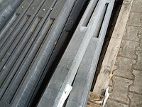 Partij betonpalen antraciet, berton - afbeelding 4 van  5