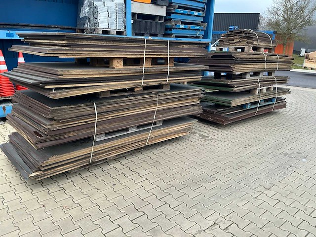 Partij betonplex - afbeelding 2 van  8