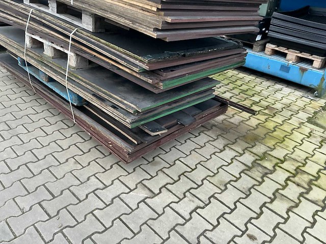 Partij betonplex - afbeelding 4 van  8