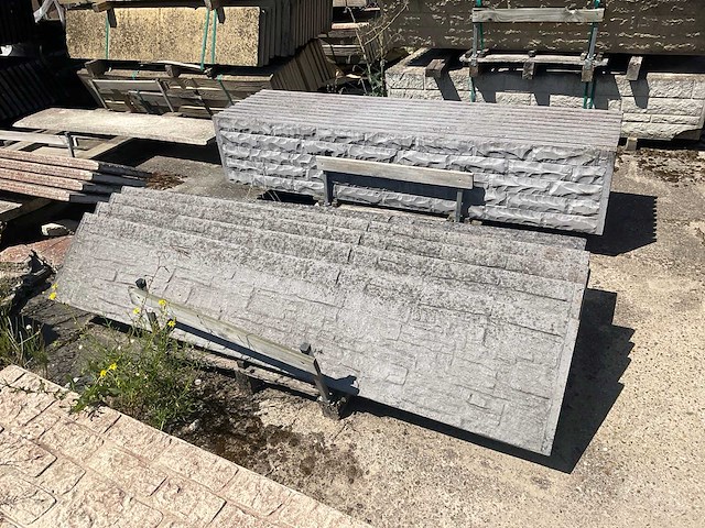 Partij betonschutting platen - afbeelding 2 van  5