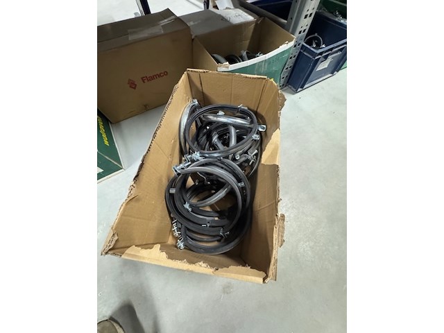 Partij beugels - afbeelding 12 van  12