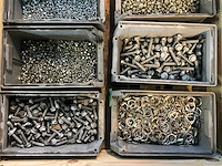 Partij bevestigingmiddelen - afbeelding 4 van  4