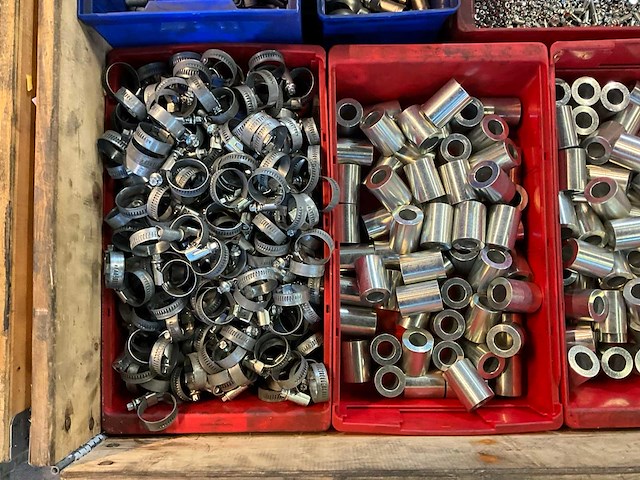 Partij bevestigingmiddelen - afbeelding 5 van  6