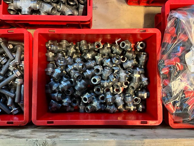 Partij bevestigingmiddelen - afbeelding 4 van  5