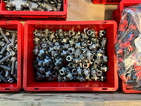 Partij bevestigingmiddelen - afbeelding 4 van  5