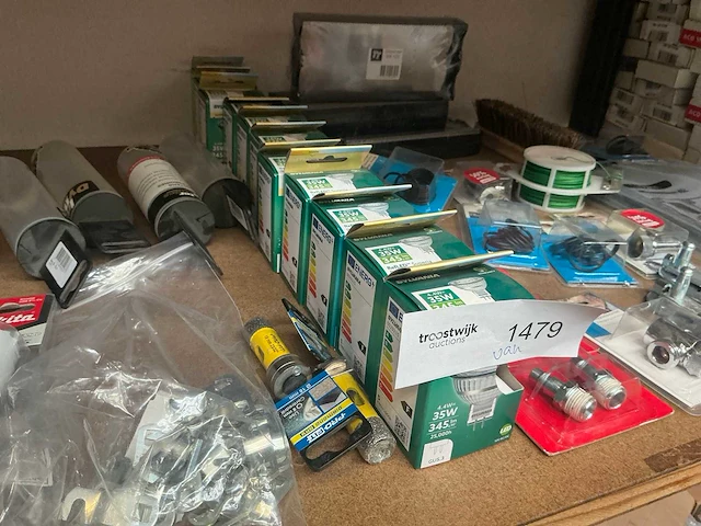 Partij bevestigings- en montagematerialen - afbeelding 3 van  4