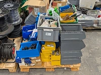 Partij bevestigings- en montagematerialen