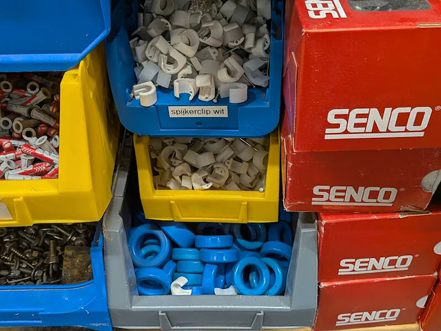 Partij bevestigings- en montagematerialen - afbeelding 8 van  10