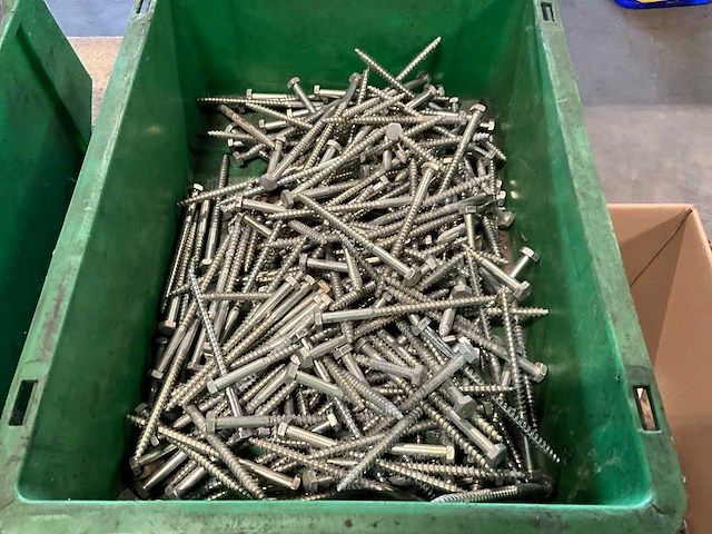 Partij bevestigings materiaal - afbeelding 2 van  5