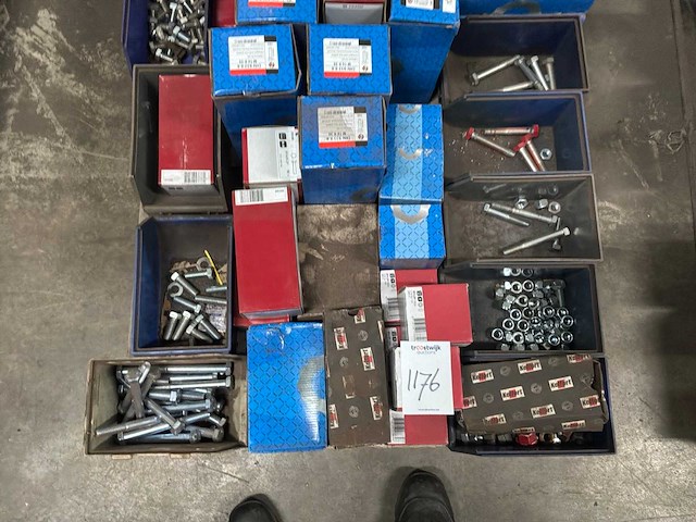 Partij bevestigingsmateriaal (c) - afbeelding 3 van  5