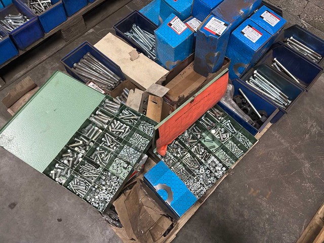 Partij bevestigingsmateriaal (c) - afbeelding 3 van  5