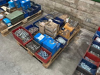 Partij bevestigingsmateriaal (c) - afbeelding 1 van  3