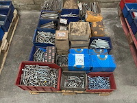 Partij bevestigingsmateriaal (c) - afbeelding 2 van  3