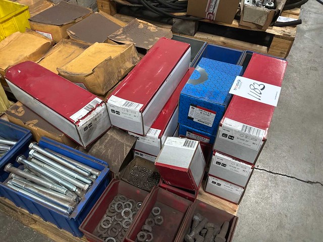 Partij bevestigingsmateriaal (c) - afbeelding 3 van  4