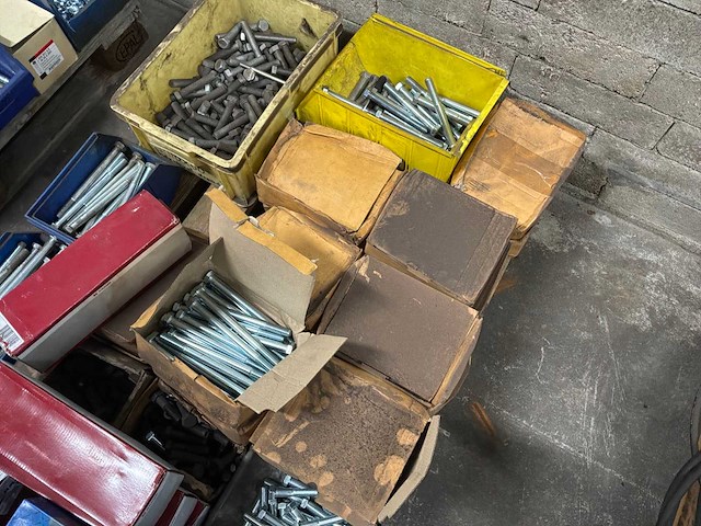 Partij bevestigingsmateriaal (c) - afbeelding 4 van  4