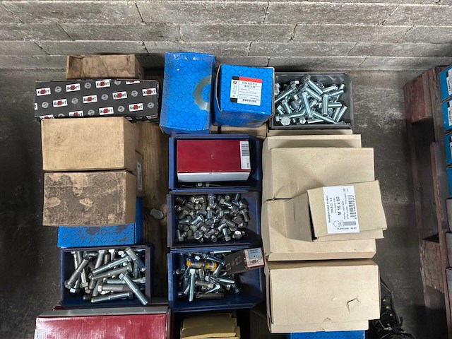 Partij bevestigingsmateriaal (c) - afbeelding 3 van  6